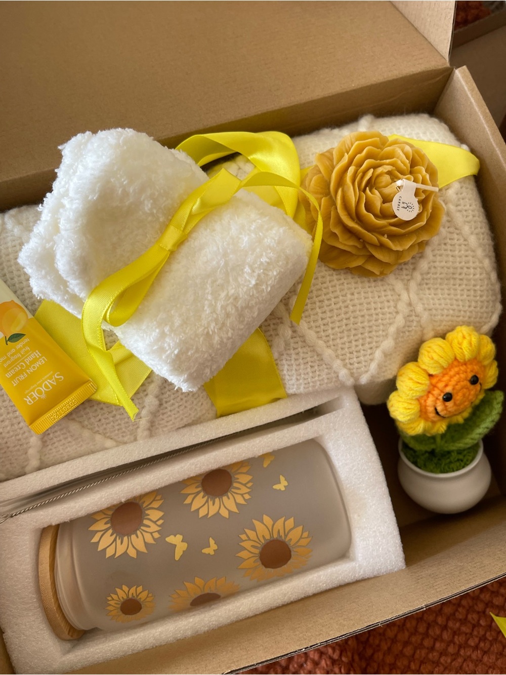 Sunflower Glass Tumbler & Cozy Gift Set - Yellow & Cream
